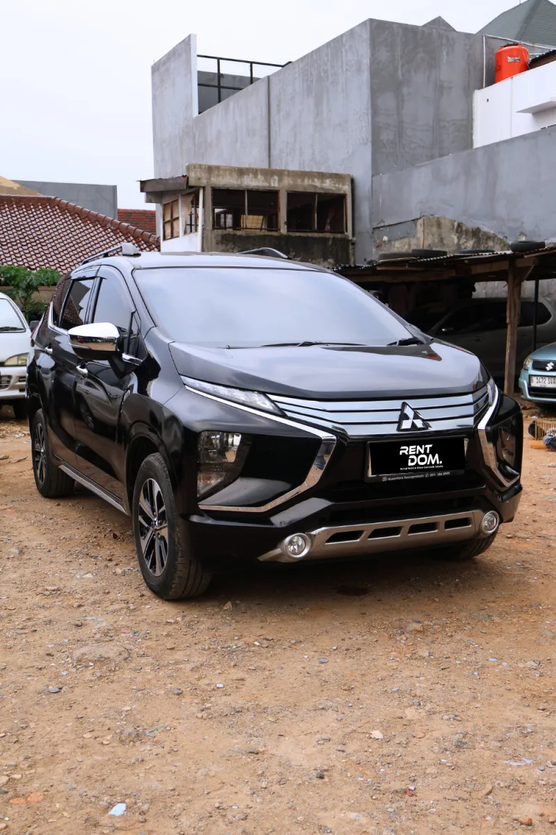 Mitsubishi Xpander Ultimate 1.5 Hitam 2018